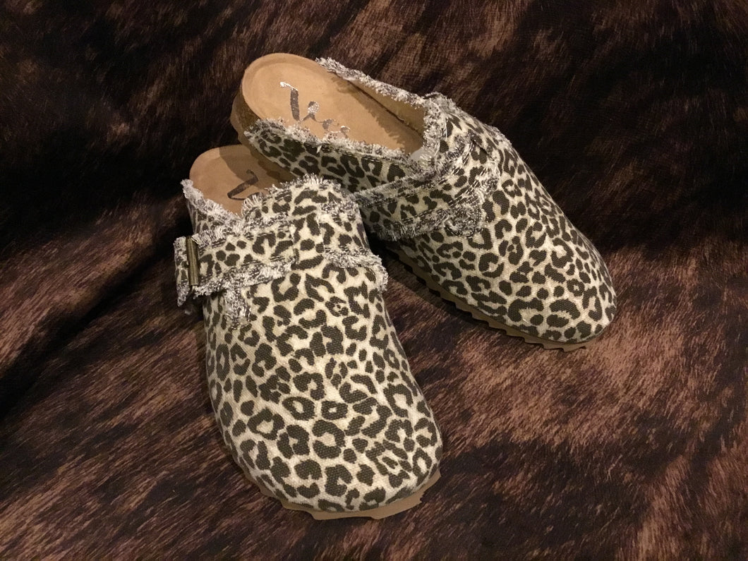 VG - Cream Leopard