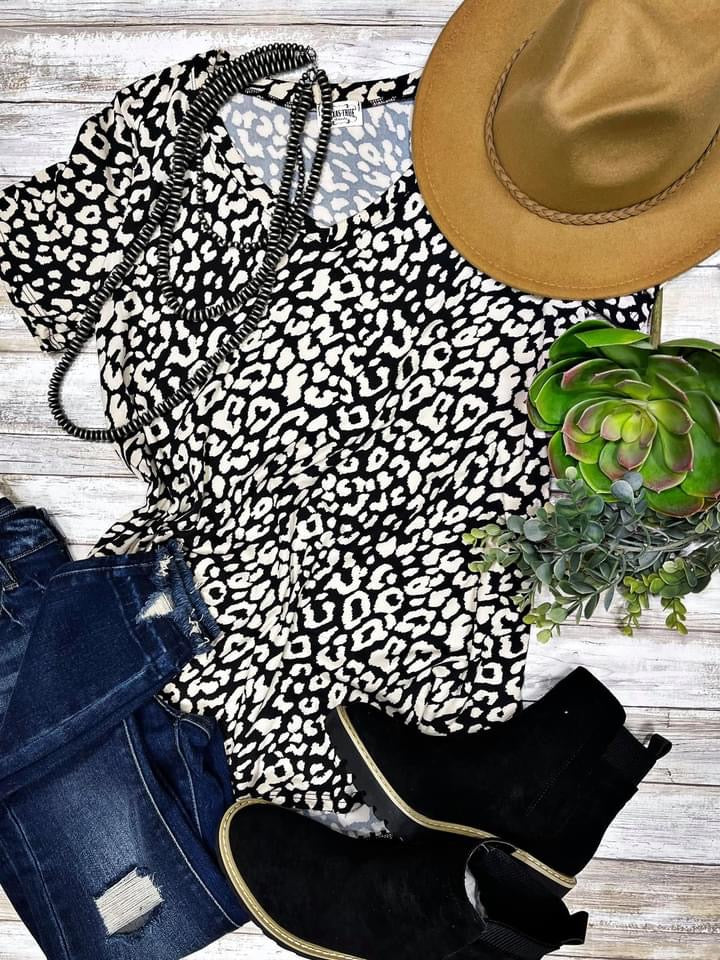 Leopard Vneck Top